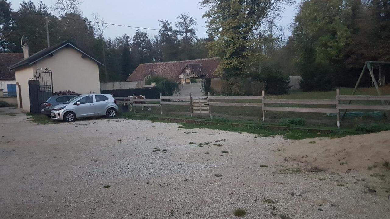 Bed and Breakfast Le Betrot Estissac Zewnętrze zdjęcie