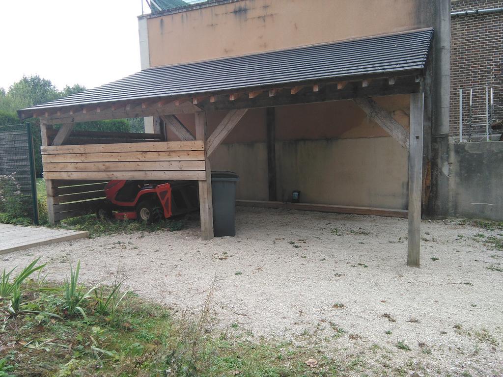 Bed and Breakfast Le Betrot Estissac Zewnętrze zdjęcie